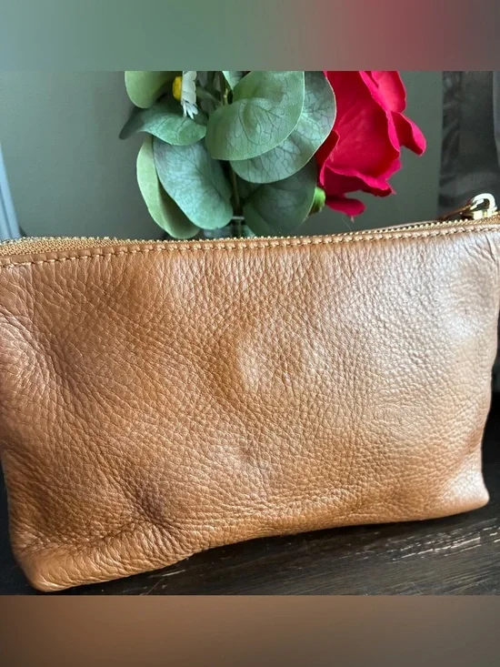 MICHAEL Michael Kors Cognac Pebbled Leather Cosmetic Pouch with Gold Hardware - Picture 2 of 8